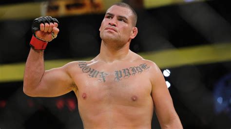 Cain Velasquez's MMA Odds History .